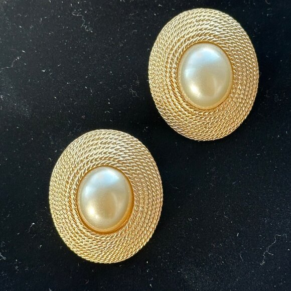 Vintage Ciner Earrings Signed - Picture 1 of 10